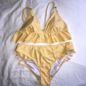 Cupshe ruffles swim suit